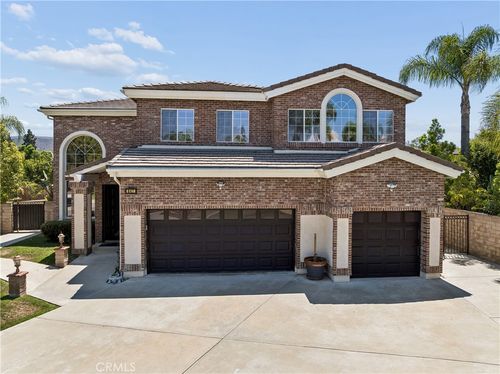 847 Amaryllis Ave, Simi Valley, CA, 93065-5425 | Card Image