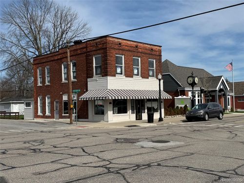 51094 Washington Street, New Baltimore, MI, 48047 | Card Image