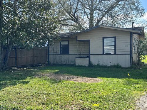 208 S Colbert Street, Dayton, TX, 77535 | Card Image