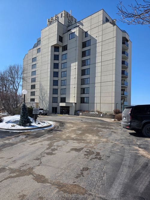 101-441 William St, North Bay, ON, P1A1X6 | Card Image