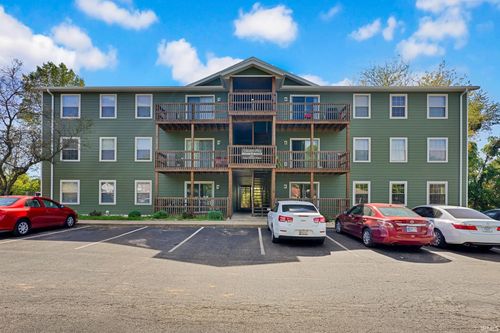 apt-b-3220 E John Hinkle Pl, Bloomington, IN, 47408-2616 | Card Image