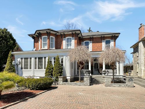 52 W Front St, Stirling, ON, K0K3E0 | Card Image