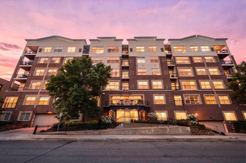 308-301 Oak Grove St, Minneapolis, MN, 55403-4014 | Card Image