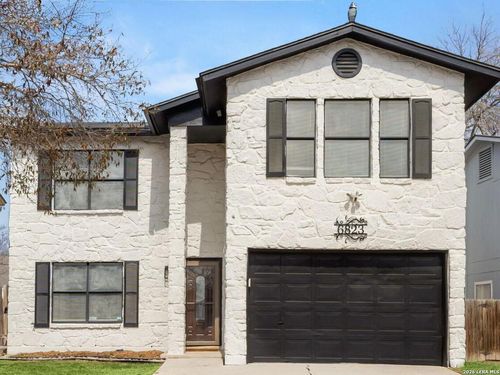 6823 Cypress Mist Dr, Converse, TX, 78109-3403 | Card Image