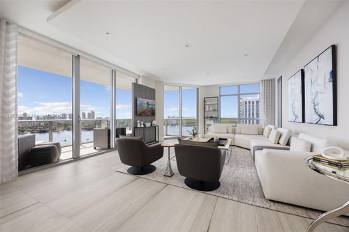 apt-2009-17301 Biscayne Blvd, Aventura, FL, 33160-5076 | Card Image