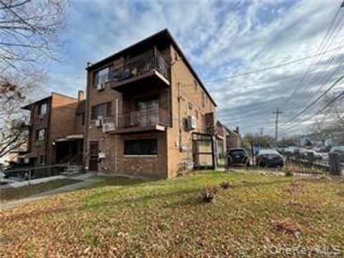 2000 Tillotson Ave, Bronx, NY, 10475-1512 | Card Image