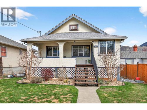 862 Battle St, Kamloops, BC, V2C2M8 | Card Image