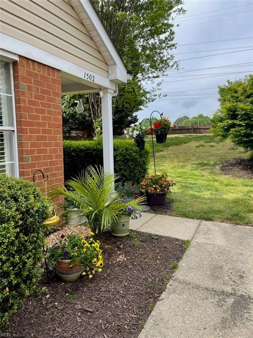 1502 Westgate Cir, Williamsburg, VA, 23185 | Card Image