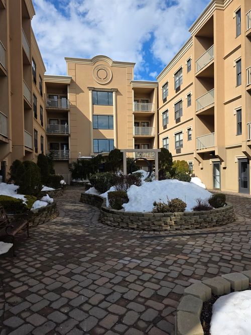 apt-8-8915 Bergenwood Ave, North Bergen, NJ, 07047-5347 | Card Image