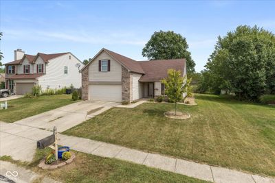 917 Tyne Circle, House other with 4 bedrooms, 2 bathrooms and null parking in Danville IN | Image 1