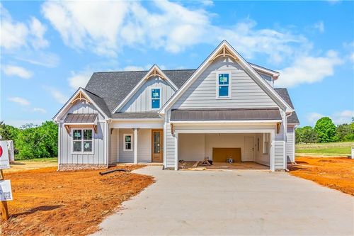 184 Armsworthy Rd, Advance, NC, 27006-7851 | Card Image