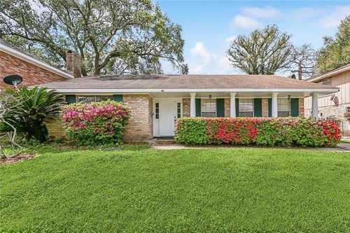 3920 Peachtree Ct, New Orleans, LA, 70131-8316 | Card Image