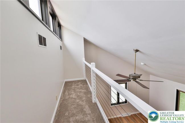 5470 Summit St, House other with 3 bedrooms, 3 bathrooms and null parking in Whitehall PA | Image 36