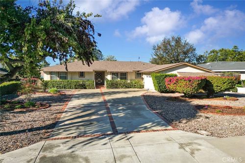 1019 Lake Forest Dr, Claremont, CA, 91711-2530 | Card Image