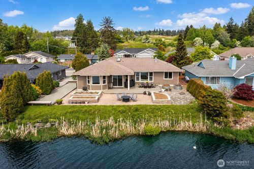 5415 Salish Rd, Blaine, WA, 98230-9352 | Card Image