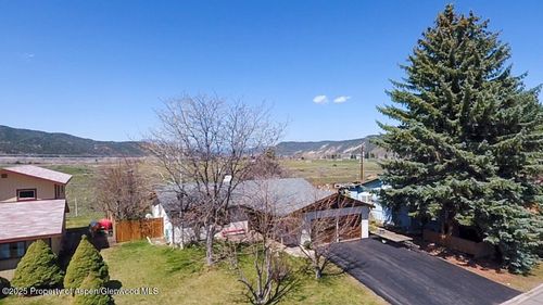 99 Arapahoe, Carbondale, CO, 81623 | Card Image