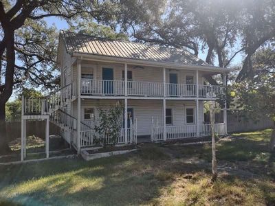 115 Fanthorp Street, House other with 2 bedrooms, 1 bathrooms and null parking in Anderson TX | Image 1