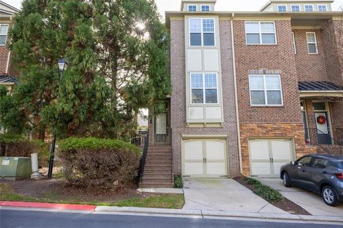 2028 Cobblestone Cir Ne, Brookhaven, GA, 30319-4909 | Card Image