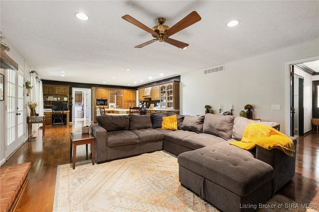 800 Yankee Way Sw, Home with 4 bedrooms, 4 bathrooms and null parking in Corydon IN | Image 39