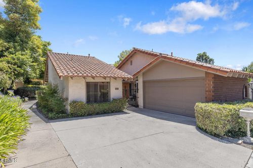 4062 Bridgewood Ln, Westlake Village, CA, 91362-3703 | Card Image