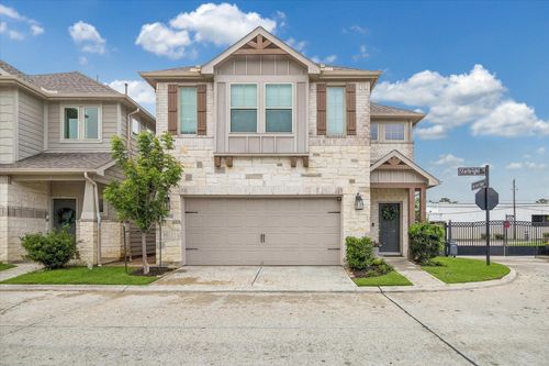 4020 Starbright Street, Houston, TX, 77018 | Card Image