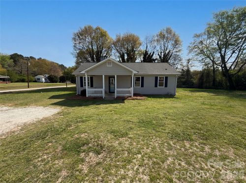 1114 Grace Ave, Lancaster, SC, 29720-4249 | Card Image