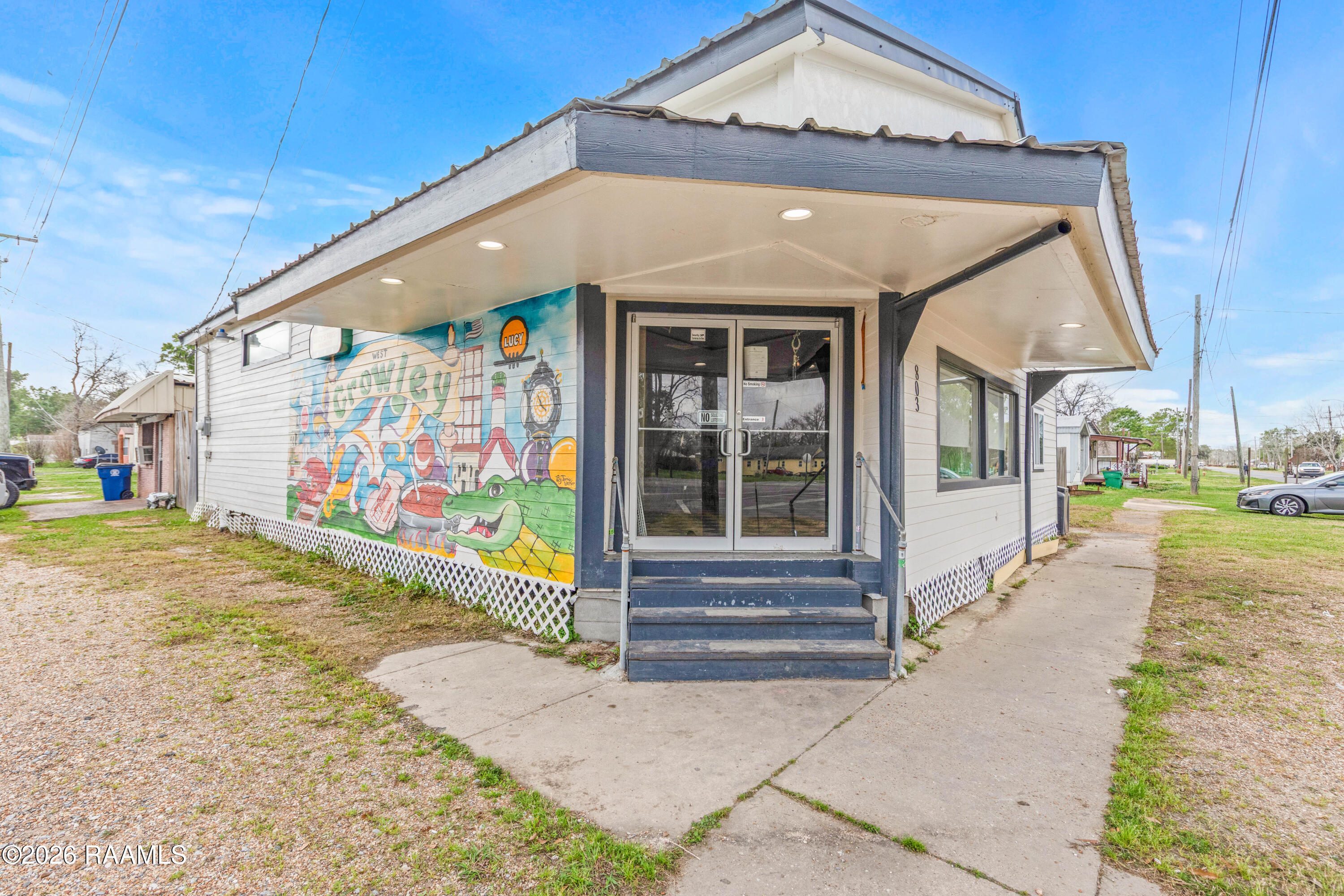 803 W Hutchinson Ave, Crowley, LA 70526