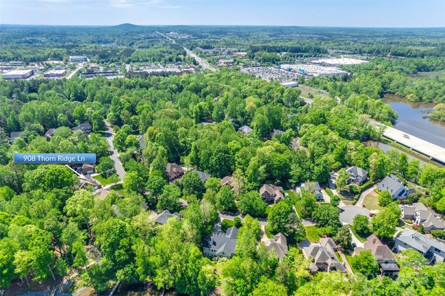 908 Thorn Ridge Ln, House other with 3 bedrooms, 4 bathrooms and null parking in Lake Wylie SC | Image 15