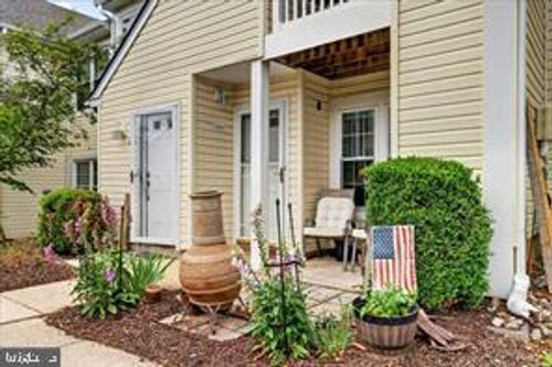 41021 Coopers Pl, HOLLAND, PA, 18966-5520 | Card Image