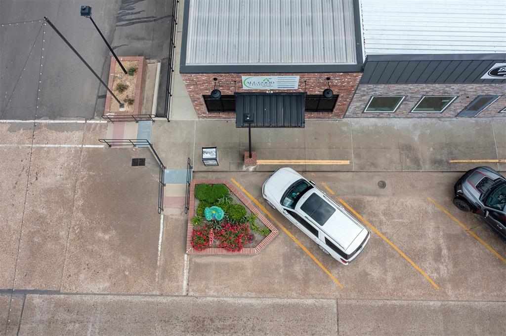 Commercial Sale in Broken Bow 5