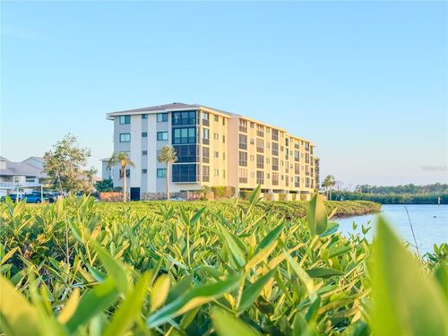 apt-836-8211 Brent St, PORT RICHEY, FL, 34668-6126 | Card Image