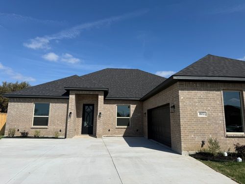1832 Noble Ct, Grand Prairie, TX, 75052-2251 | Card Image