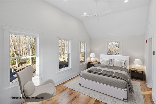 21 - 21 Bedford Rd, House attached with 4 bedrooms, 4 bathrooms and 2 parking in Carlisle MA | Image 7