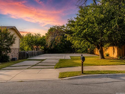 3317 Turnabout Loop, Schertz, TX, 78108-2145 | Card Image