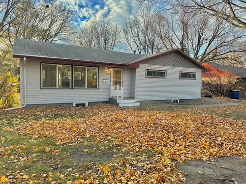 1070 Circle Dr, Brookings, SD, 57006-1239 | Card Image