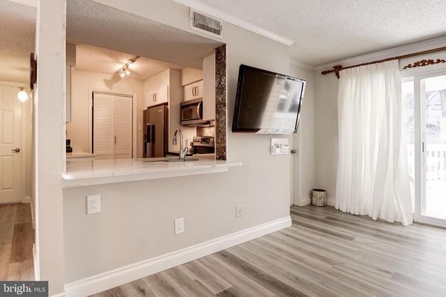 APT-201B - 1511 Lincoln Way, Condo with 2 bedrooms, 2 bathrooms and null parking in MCLEAN VA | Image 28