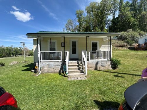 205 Birch St, Pulaski, VA, 24301-5901 | Card Image