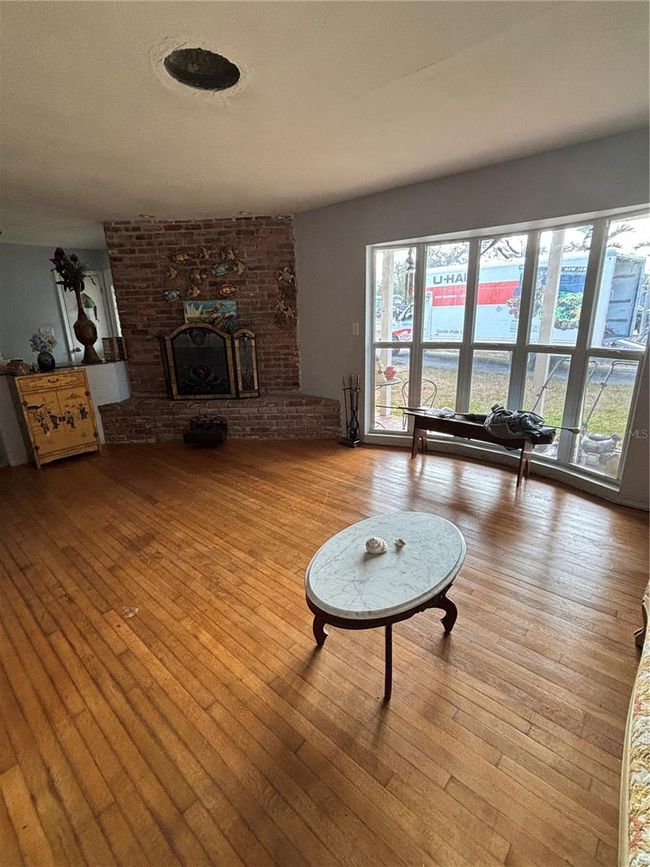 521 51 St Ave S, House other with 3 bedrooms, 2 bathrooms and null parking in SAINT PETERSBURG FL | Image 7
