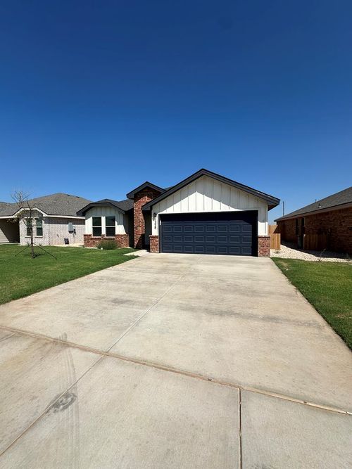 1329 Bajada St, Midland, TX, 79705-3052 | Card Image