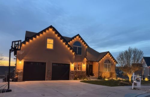 127 Red Hawk Ave, Evanston, WY, 82930-4893 | Card Image