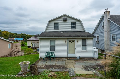 120 Evergreen Ln, Factoryville, PA, 18419-8096 | Card Image