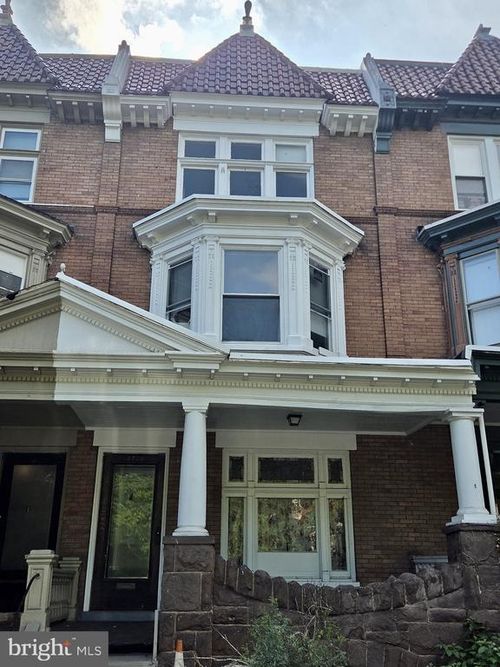 2720 N Calvert St, BALTIMORE, MD, 21218-4458 | Card Image
