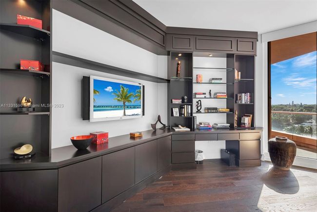 6C - 60 Edgewater Dr, Condo with 3 bedrooms, 4 bathrooms and null parking in Coral Gables FL | Image 17