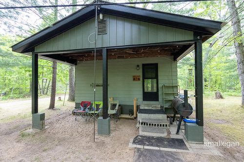 9134 39th Ave, Bitely, MI, 49309-8024 | Card Image