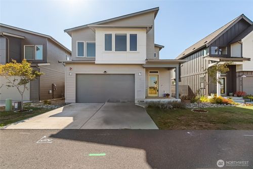 825 Northview St, Bellingham, WA, 98226-4601 | Card Image