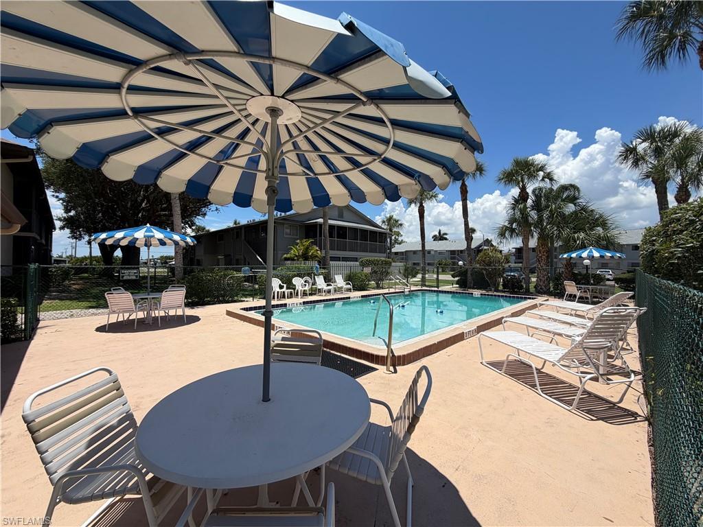 Residential in NORTH FORT MYERS