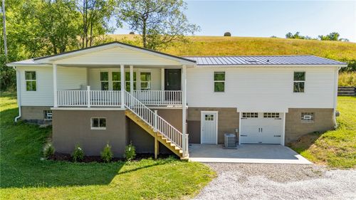 910 Dunn Station Rd, Prosperity, PA, 15329-1640 | Card Image