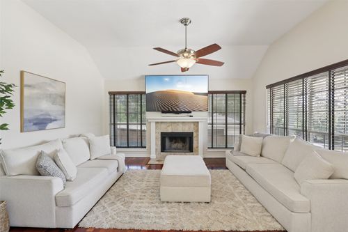 7512 Woodside Hill Ct, Fort Worth, TX, 76179-2852 | Card Image