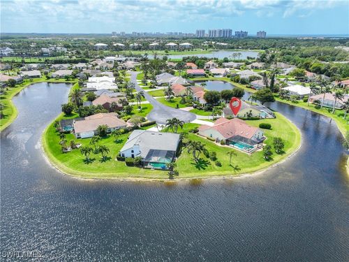 28801 Regis Ct, BONITA SPRINGS, FL, 34134-3335 | Card Image