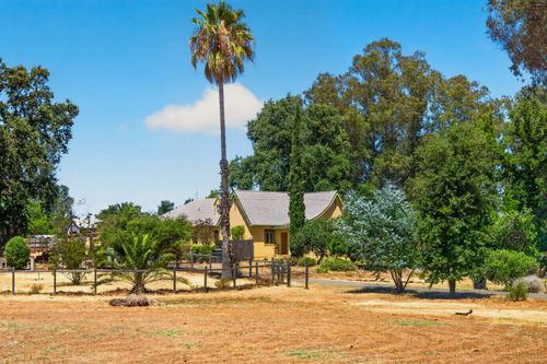 6825 W 2nd Street, Rio Linda, CA, 95673 | Card Image